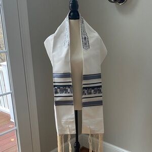 Original Zion Taus prayer shawl Tallit Jewish ceremonial tzitzit fringed Israel